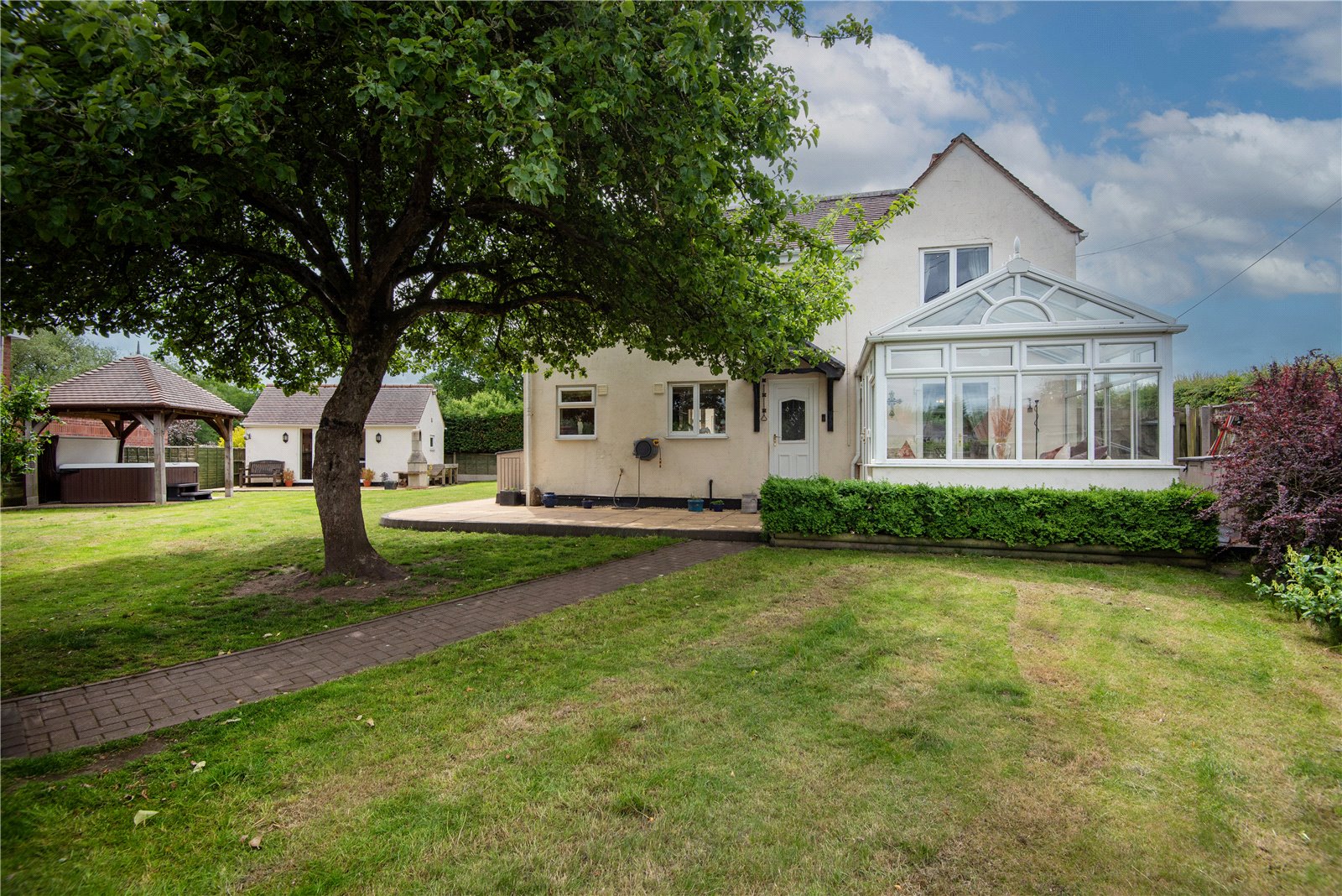 Six Ashes Road, Bobbington, DY7