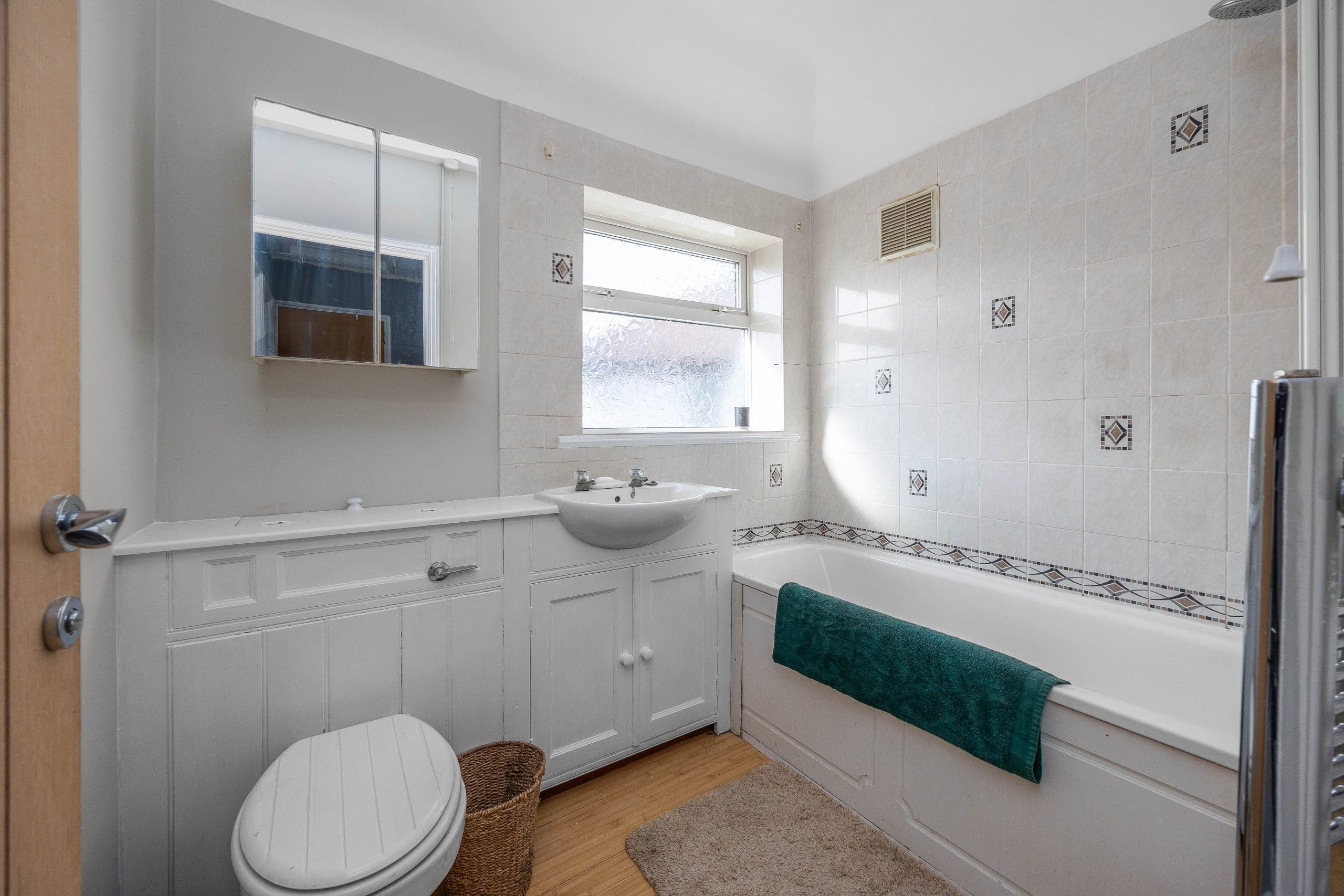 Loak Road, Albrighton, WV7