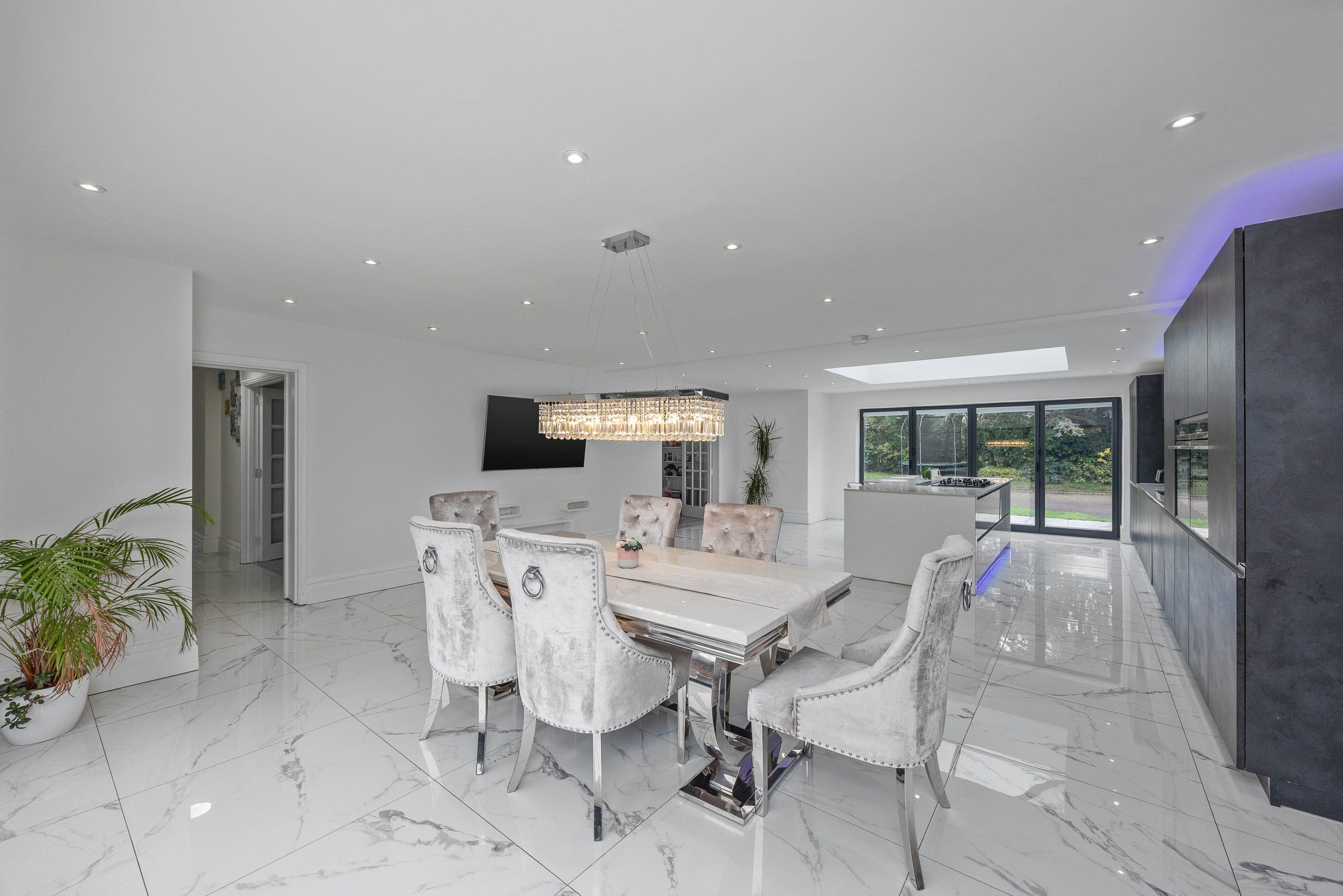 Yew Tree Lane, Wolverhampton, WV6