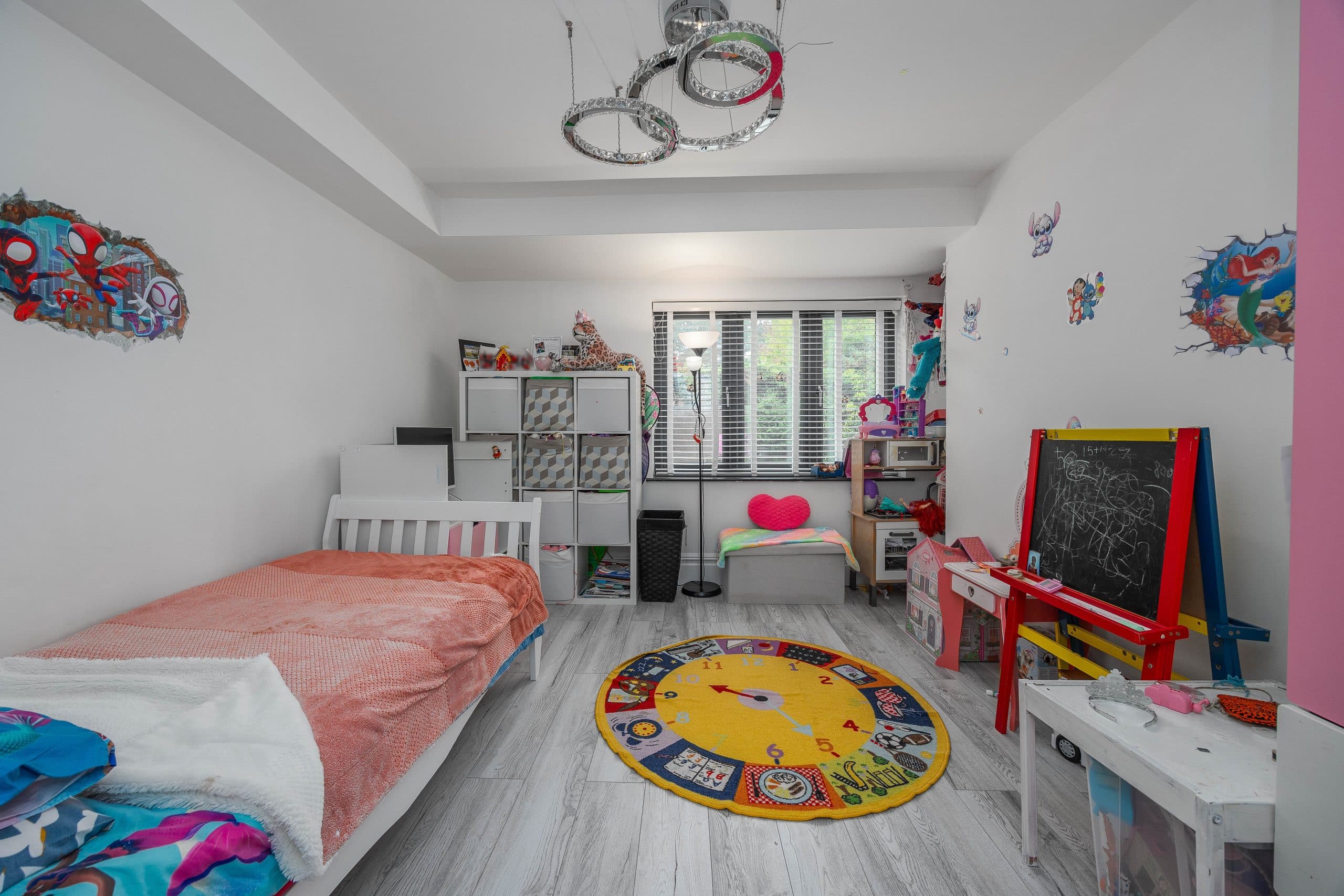 Yew Tree Lane, Wolverhampton, WV6