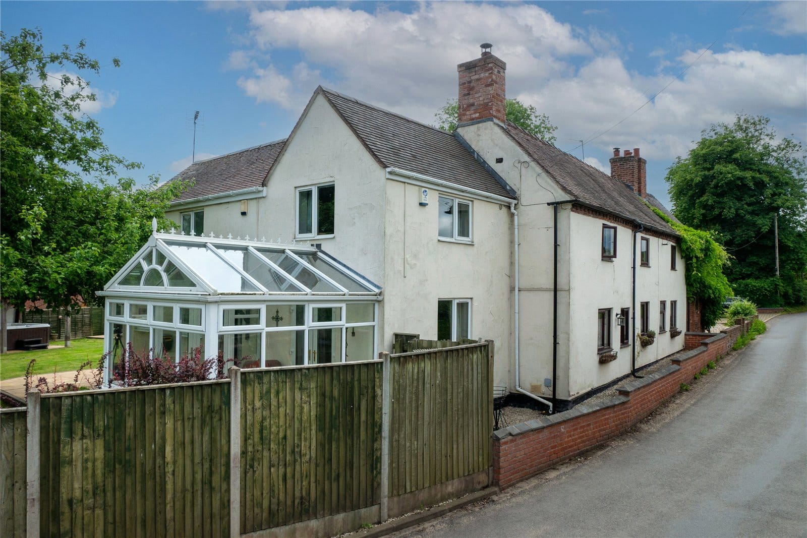 Six Ashes Road, Bobbington, DY7
