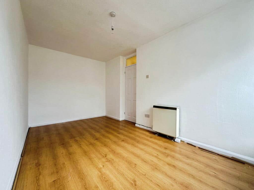 Aldersley Road, Wolverhampton, WV6