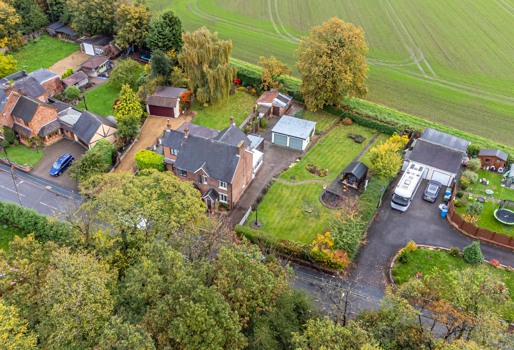 Hilton Lane, Shareshill, WV10
