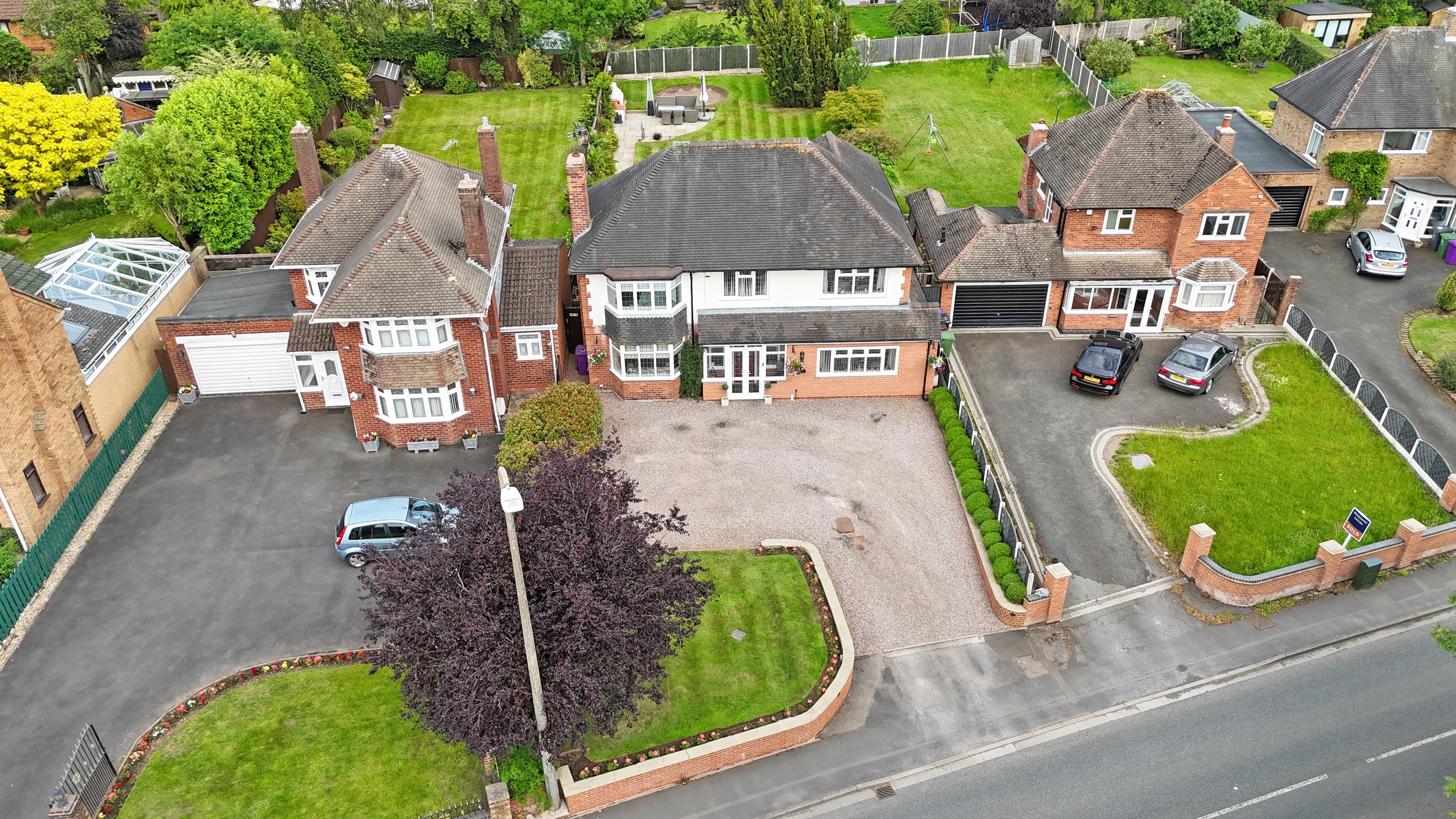 Yew Tree Lane
