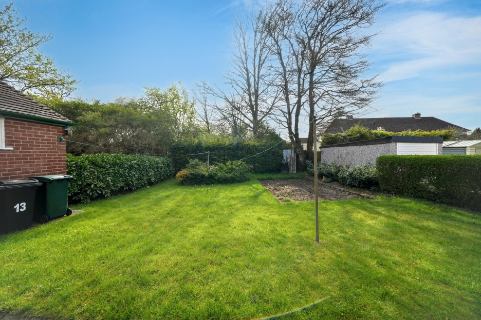 Abney Avenue, Albrighton, WV7
