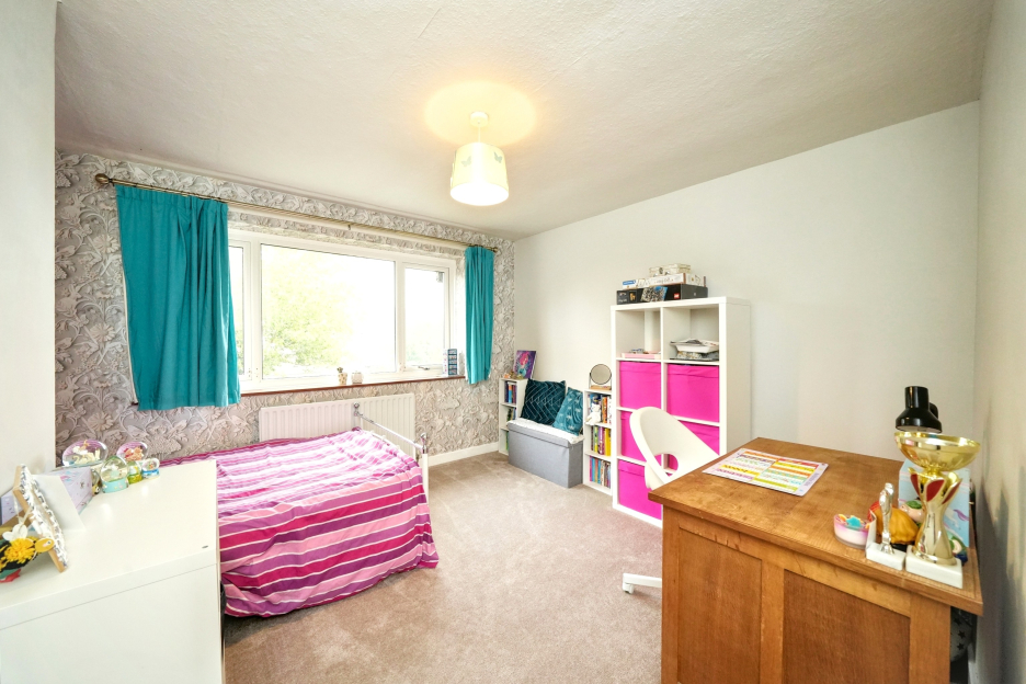 St. Marys Close, Albrighton, WV7