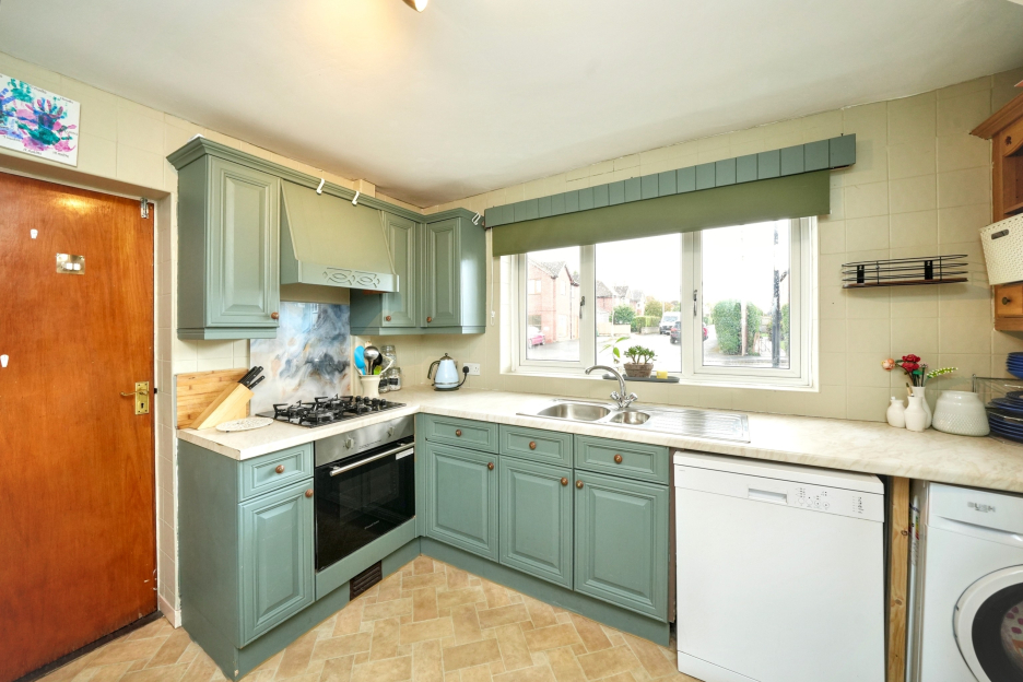 St. Marys Close, Albrighton, WV7