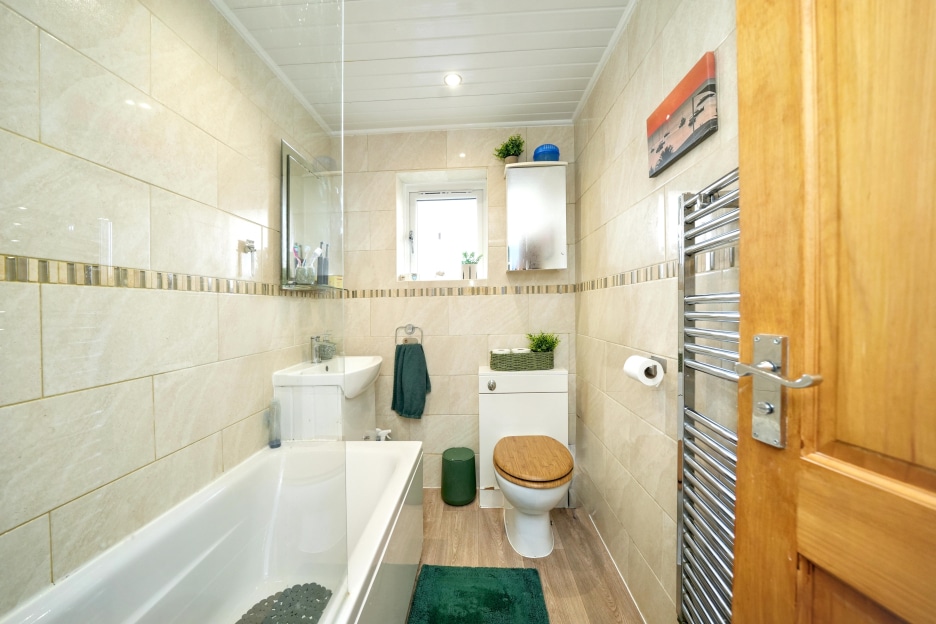 Ash Grove, Albrighton, WV7