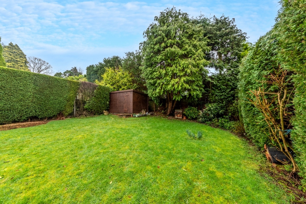 Cotwall End Road, Dudley, DY3
