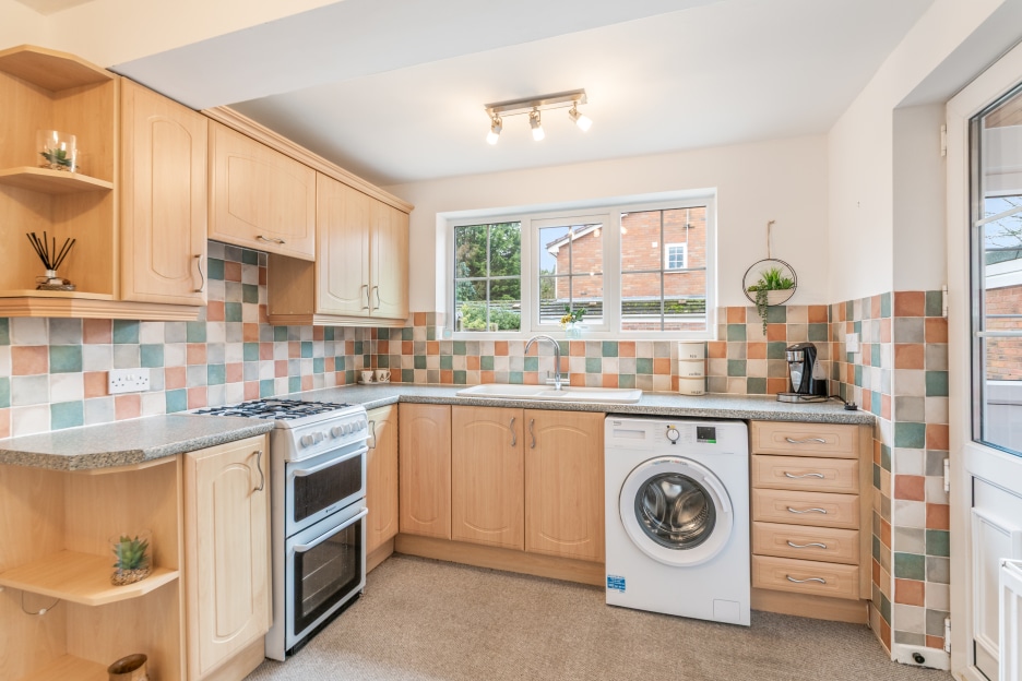 Churchward Grove, Wombourne, WV5
