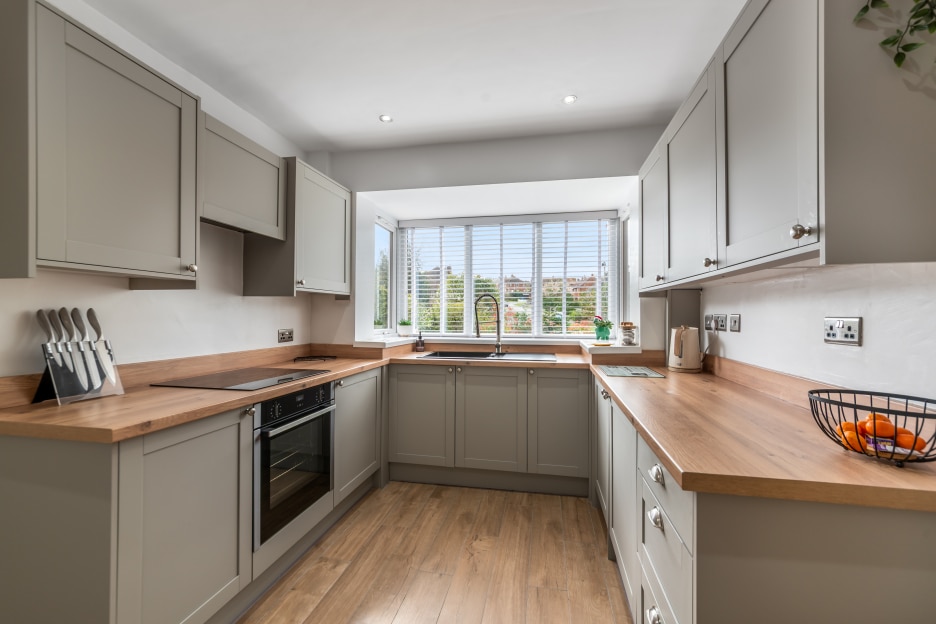 Billy Buns Lane, Wombourne, WV5