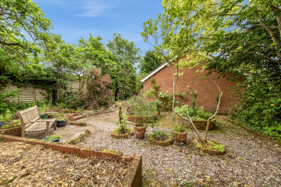 Ounsdale Road, Wombourne, WV5