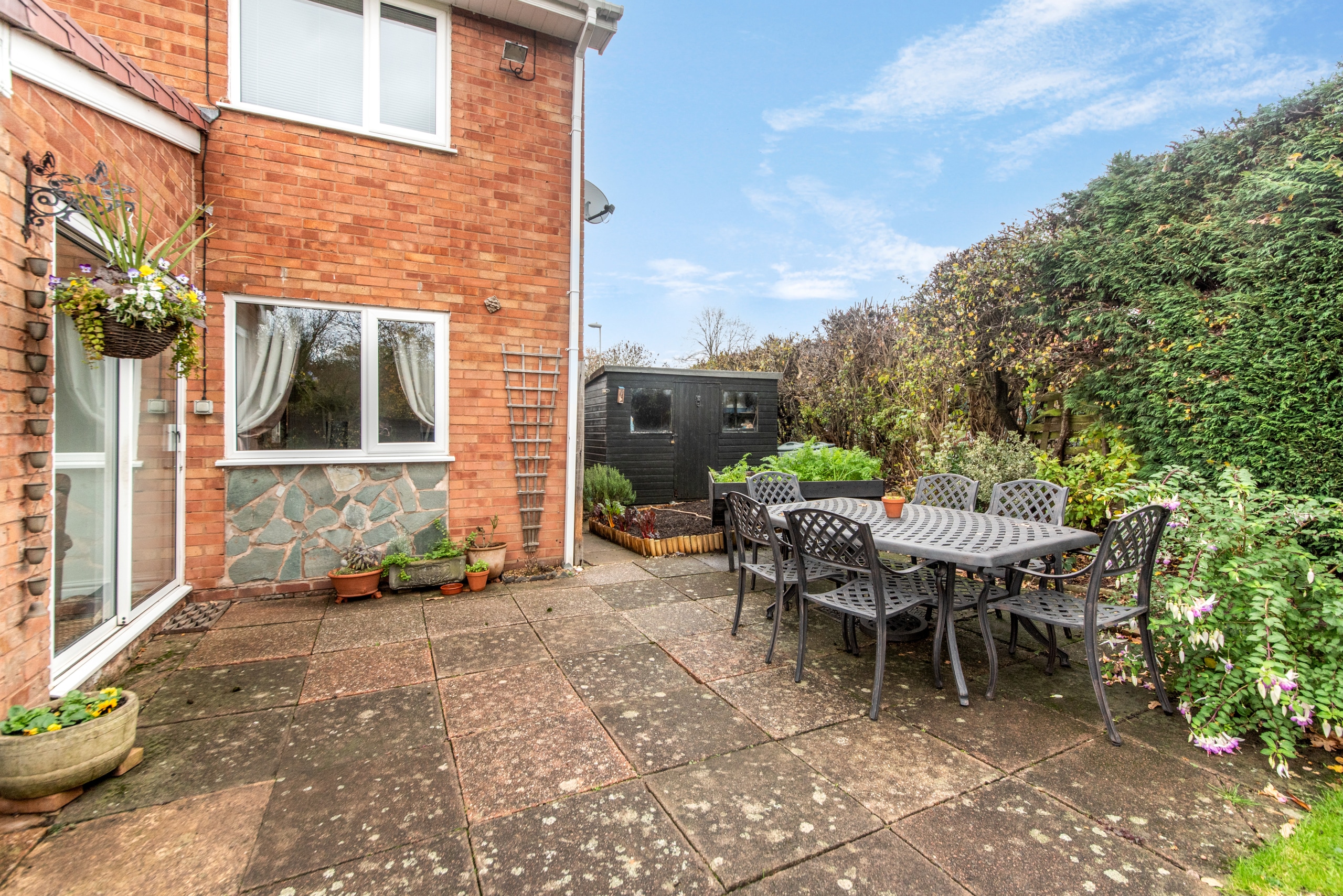Beech Tree Close, Kingswinford, DY6