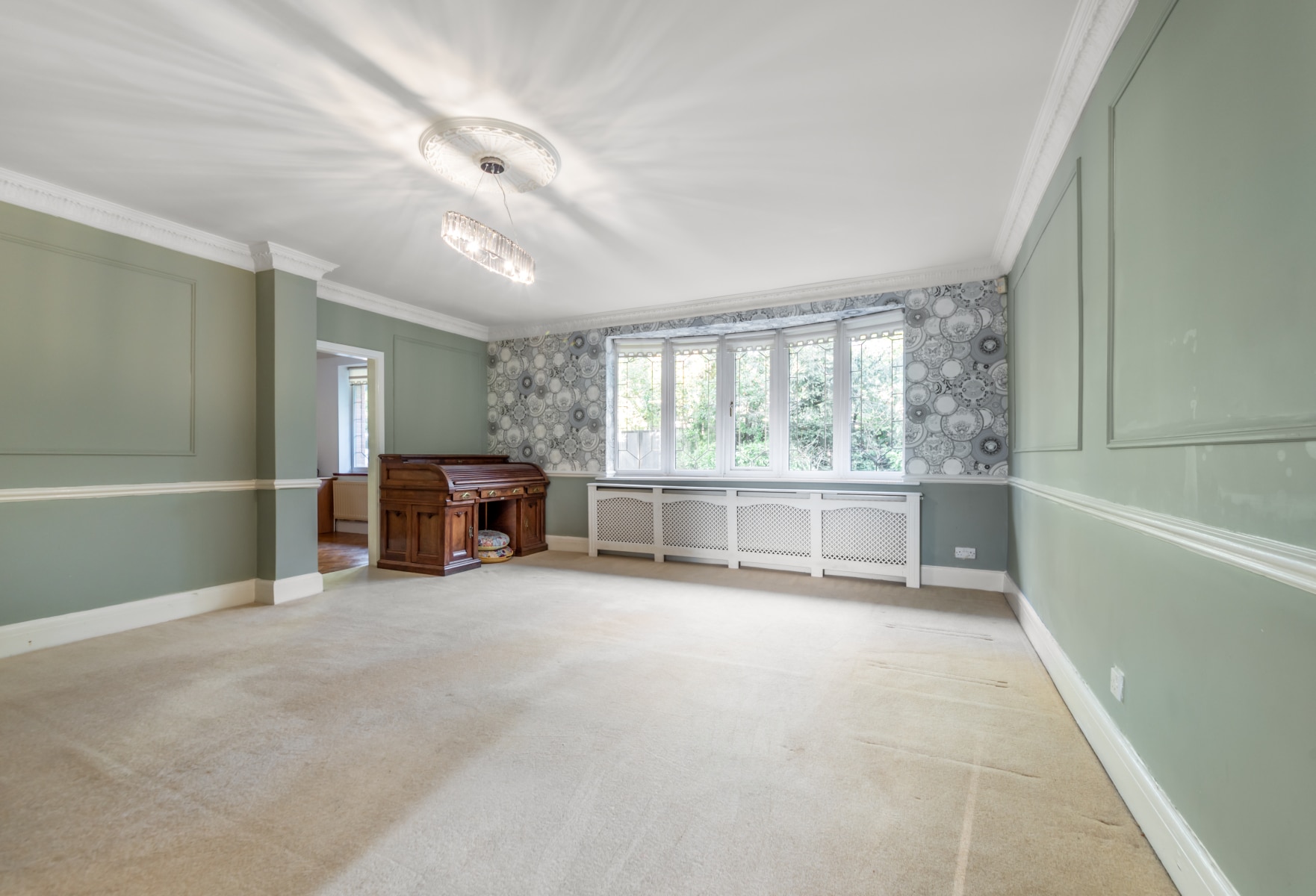 Tipton Road, Woodsetton, Dudley, DY3