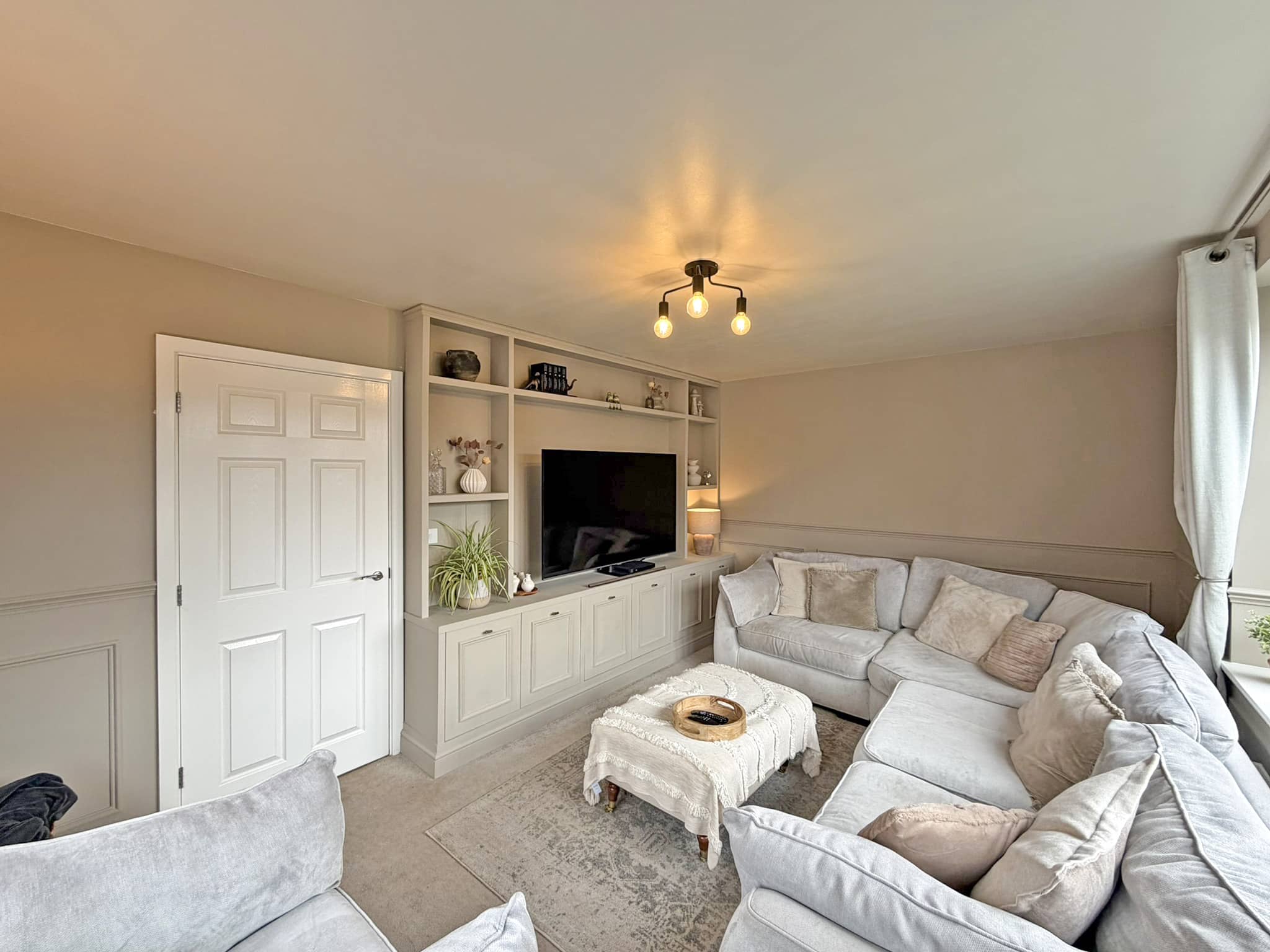 Rosemary Road, Himley, DY3