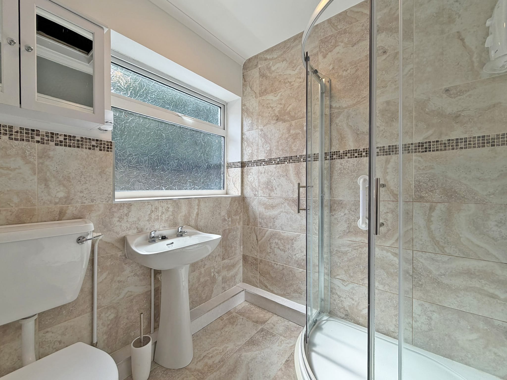 Wombourne Road, Swindon, DY3