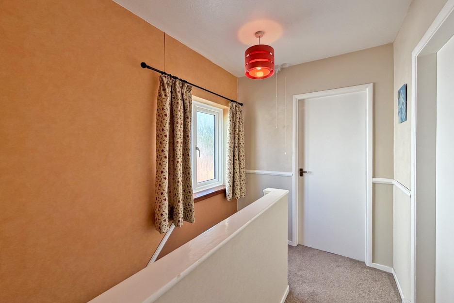 Sunridge Avenue, Wombourne, WV5