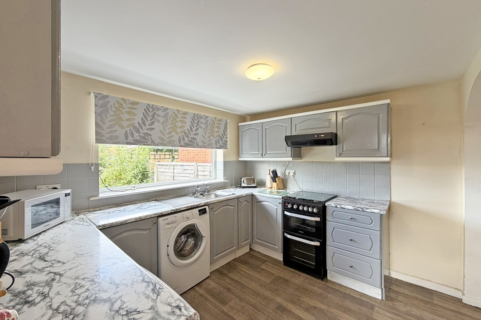 Oak Road, Brewood, ST19