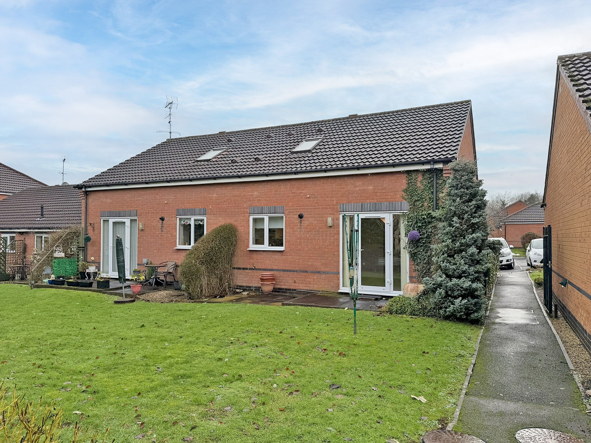 Crompton Court, Codsall, WV8