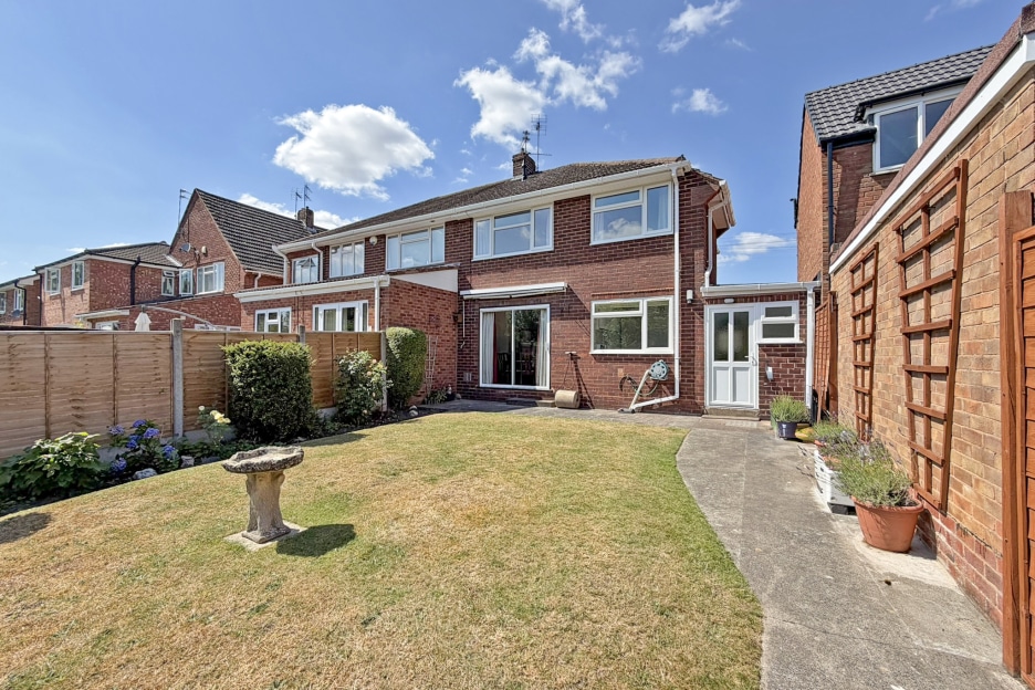 Kirkstone Crescent, Wombourne, WV5