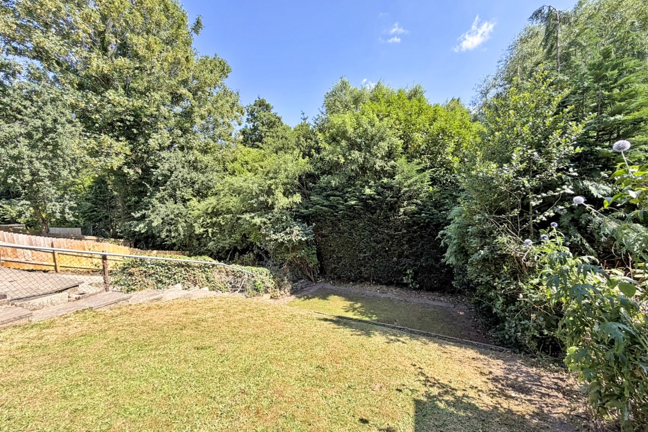Kirkstone Crescent, Wombourne, WV5