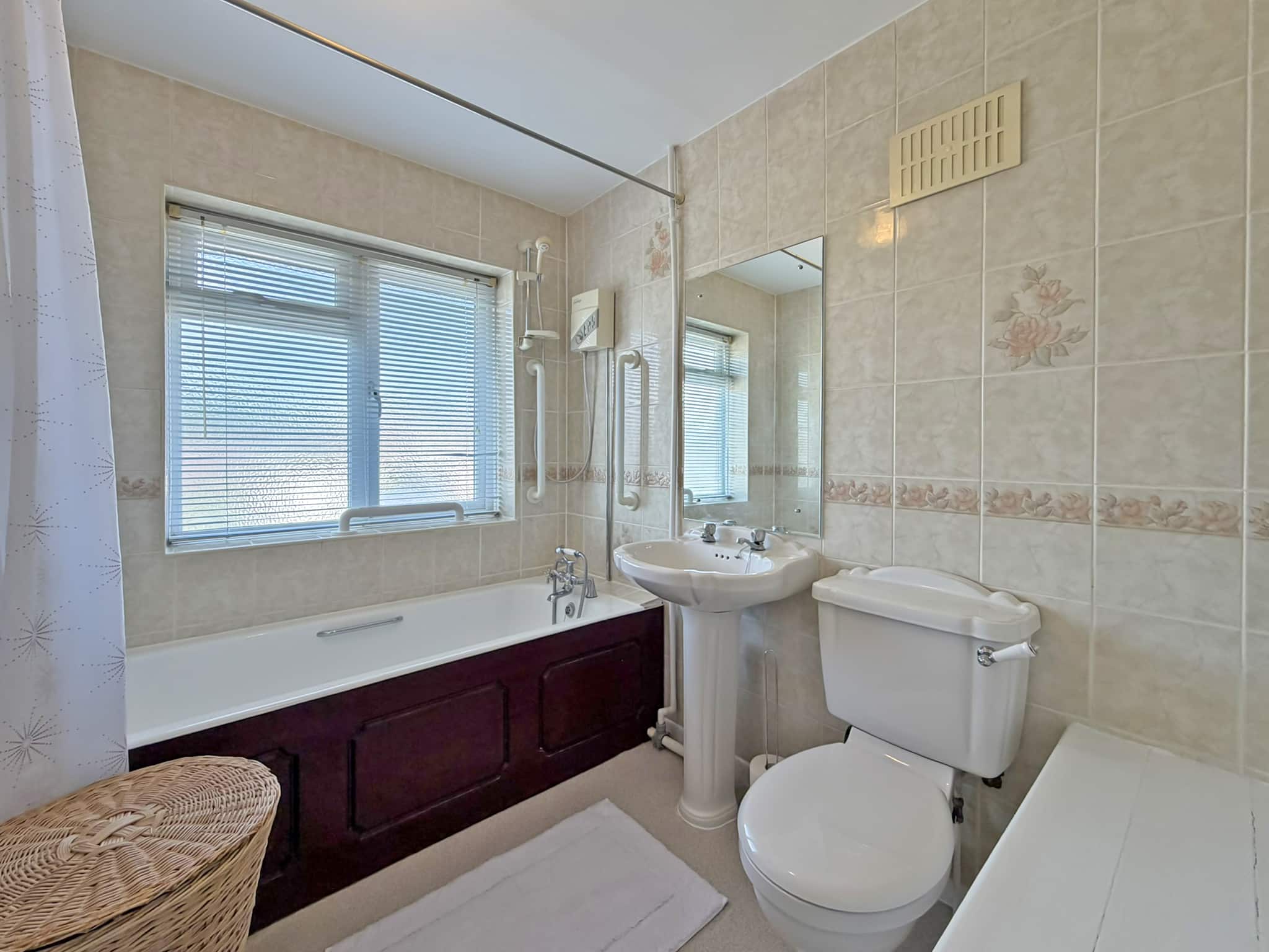 Kirkstone Crescent, Wombourne, WV5