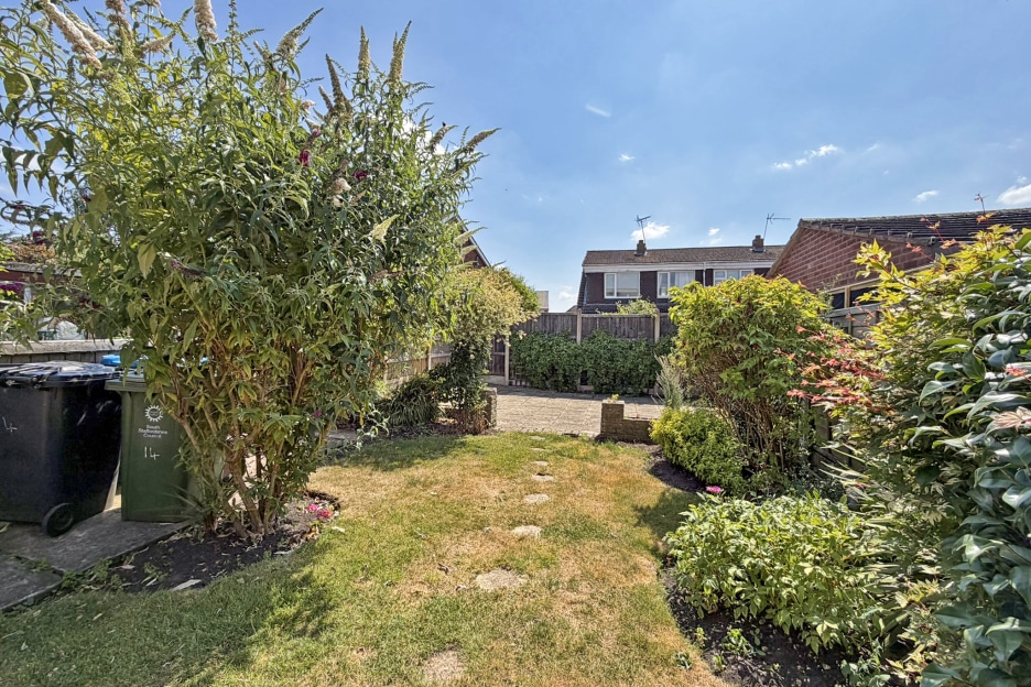 Chapel Street, Wombourne, WV5