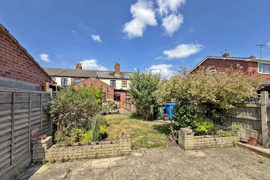 Chapel Street, Wombourne, WV5