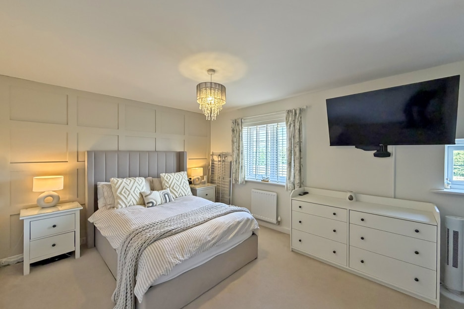 Foxglove Way, Himley, DY3