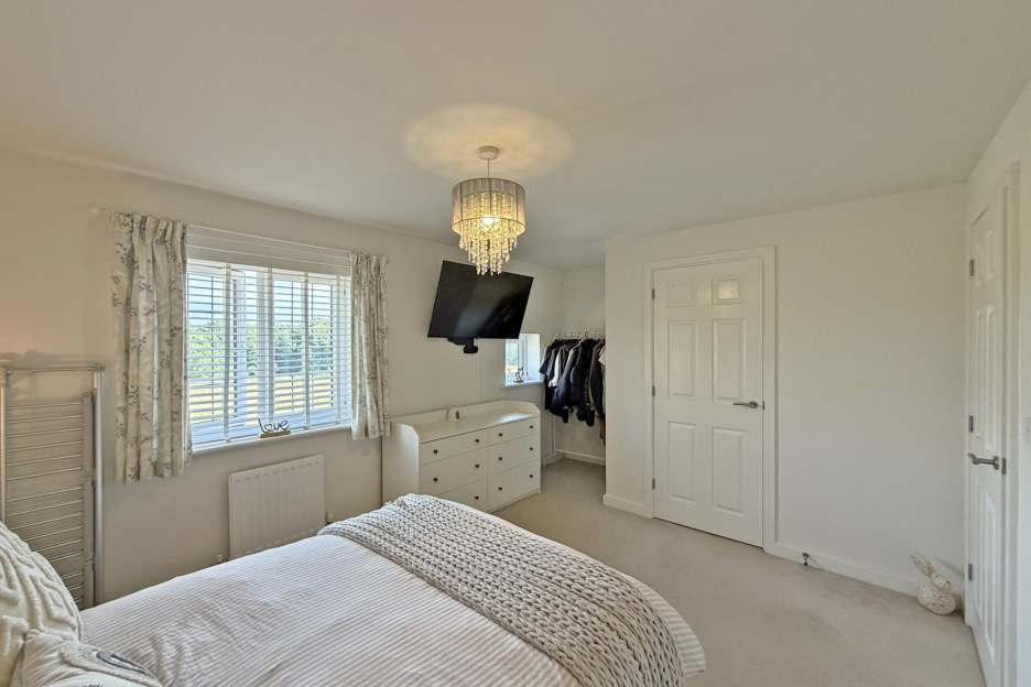 Foxglove Way, Himley, DY3