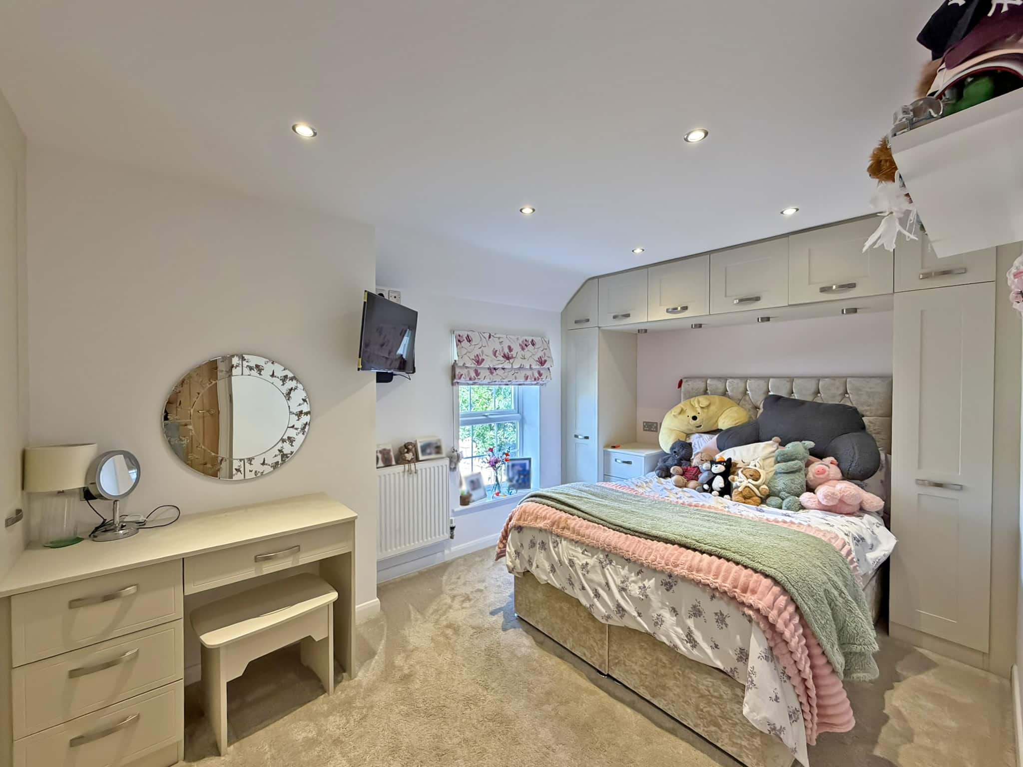 Haslingden Crescent, Dudley, DY3