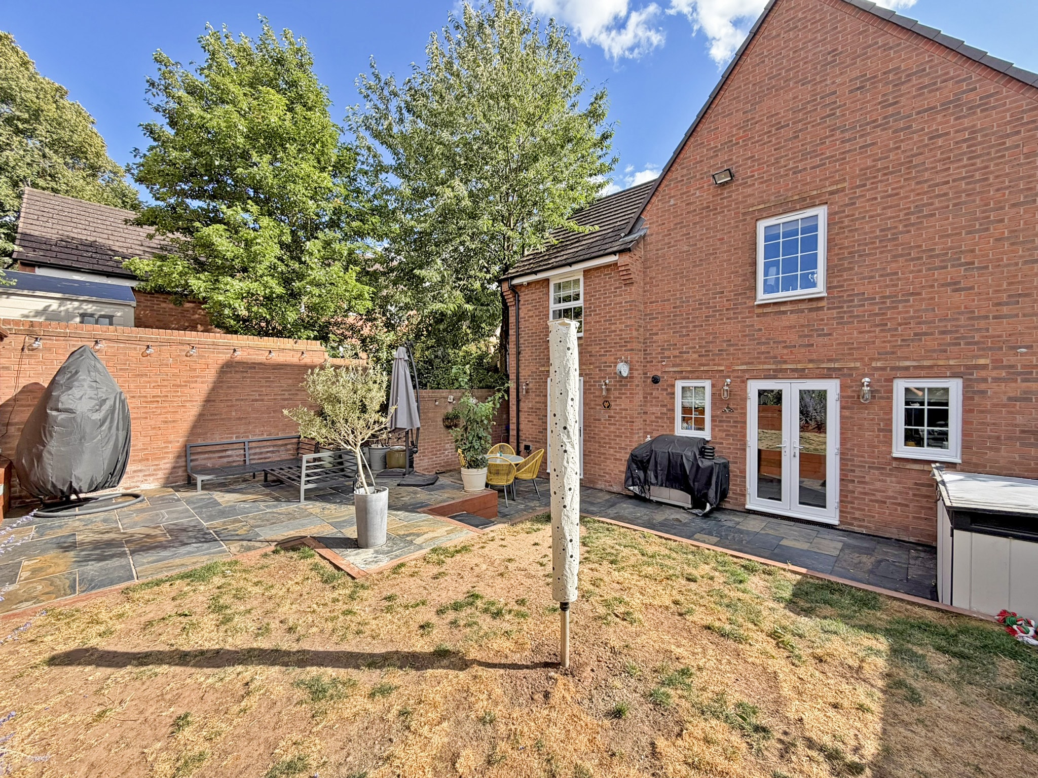 Haslingden Crescent, Dudley, DY3