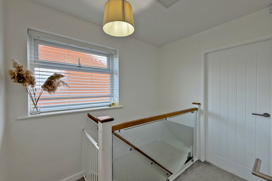 Crane Hollow, Wombourne, WV5