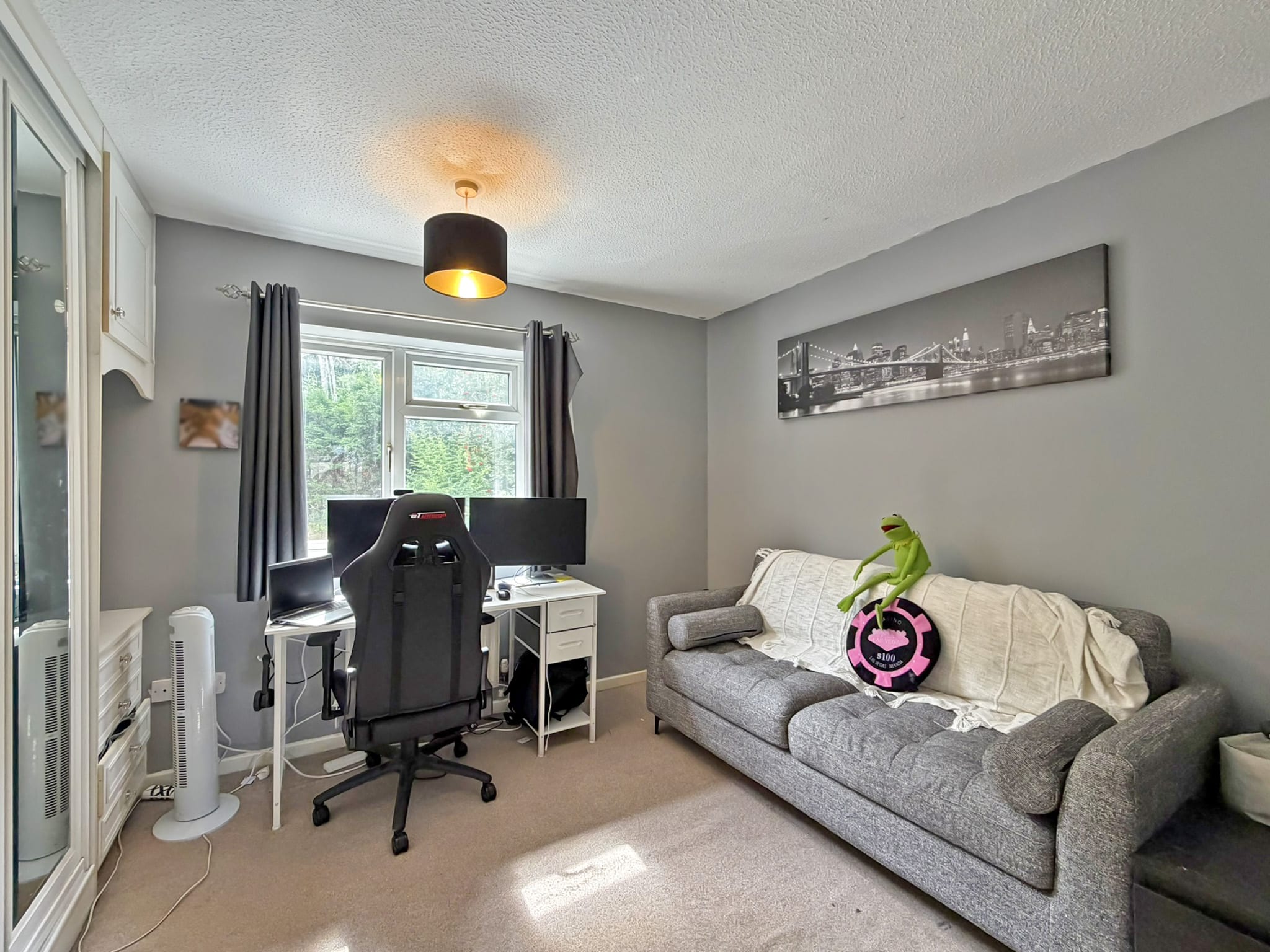 Bankside, Wombourne, WV5