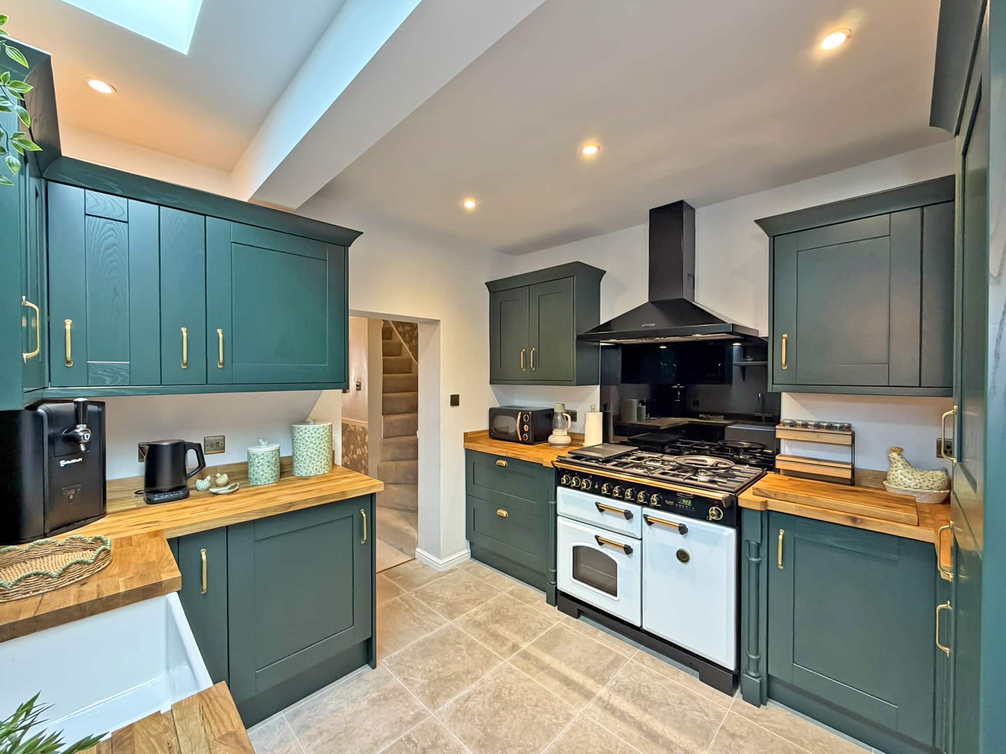 Chapel Street, Wombourne, WV5