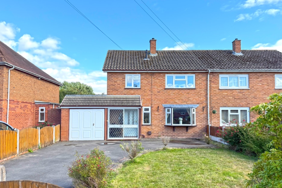Dickinson Road, Wombourne, WV5