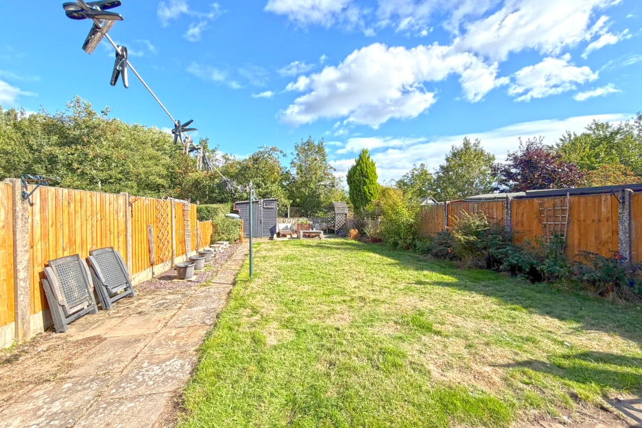 Dickinson Road, Wombourne, WV5