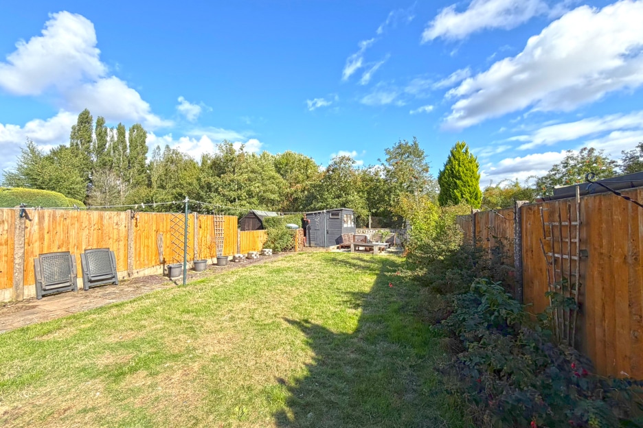Dickinson Road, Wombourne, WV5
