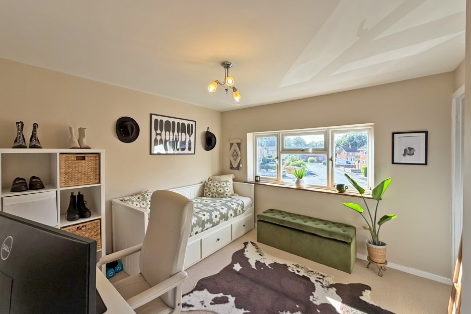 Dickinson Road, Wombourne, WV5