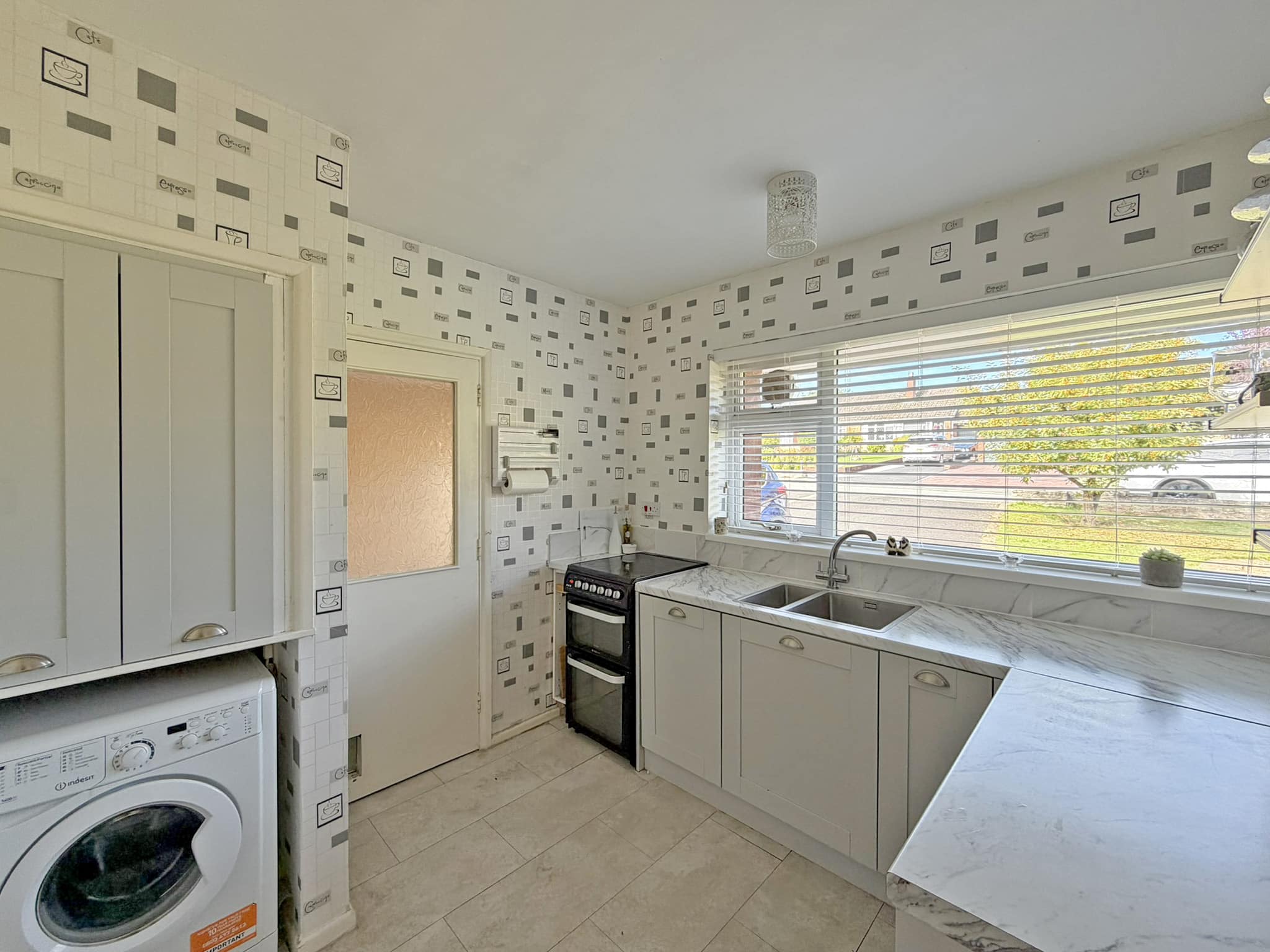 Ednam Grove, Wombourne, WV5