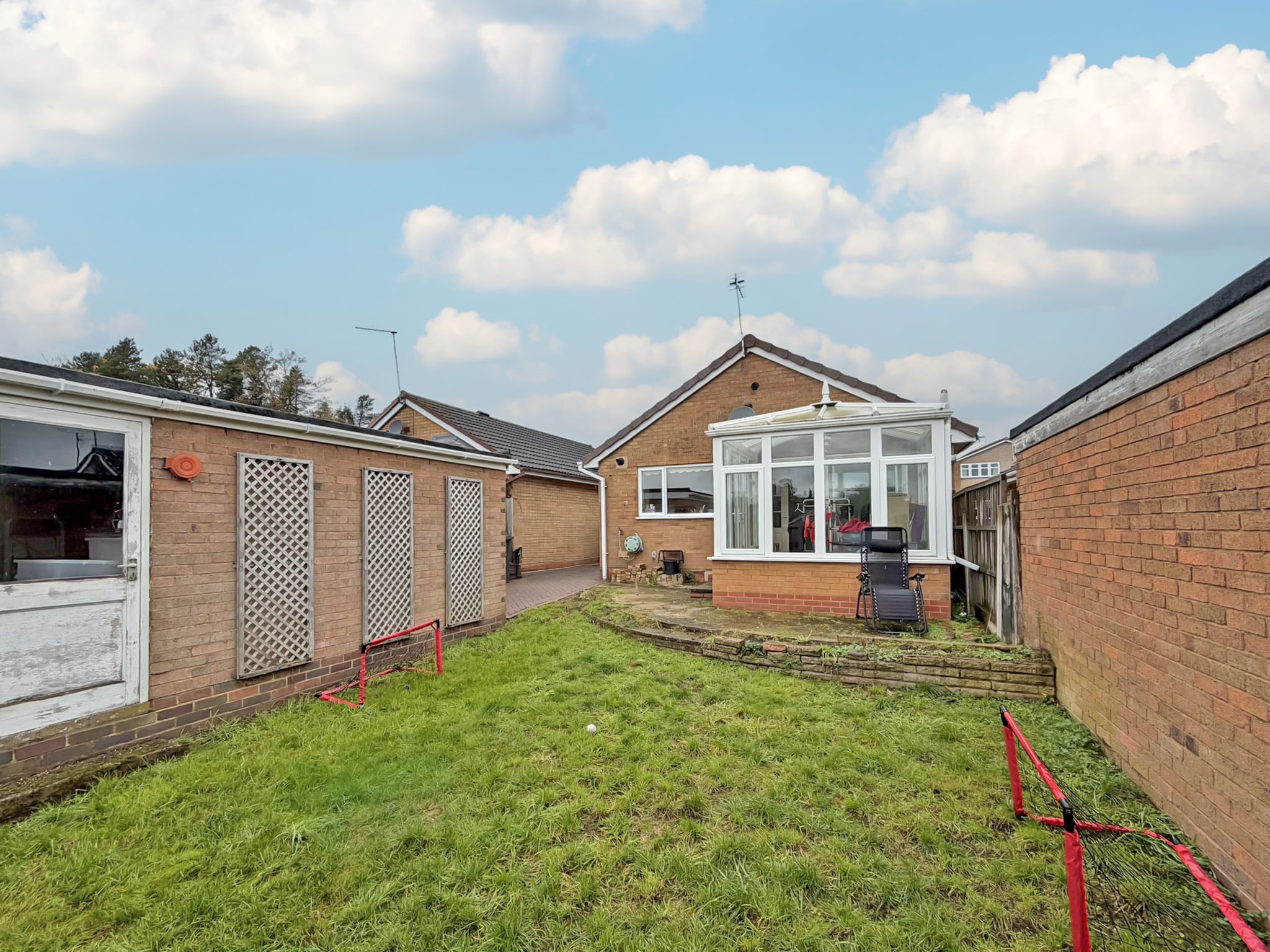 Bratch Park, Wombourne, WV5