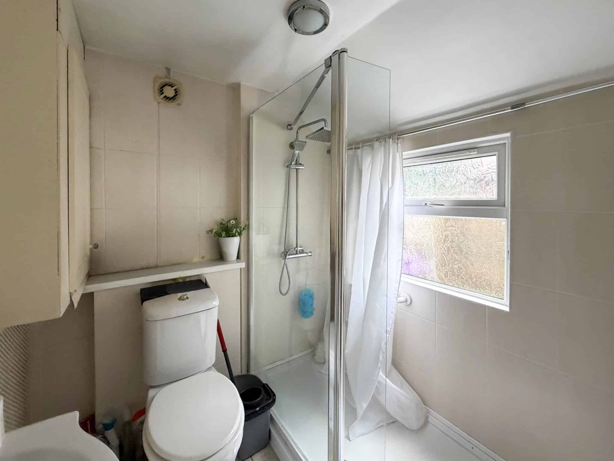Aldersley Road, Wolverhampton, WV6