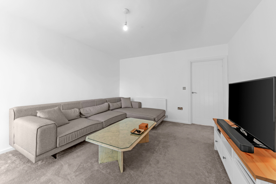 Moseley Crescent, Featherstone, WV10