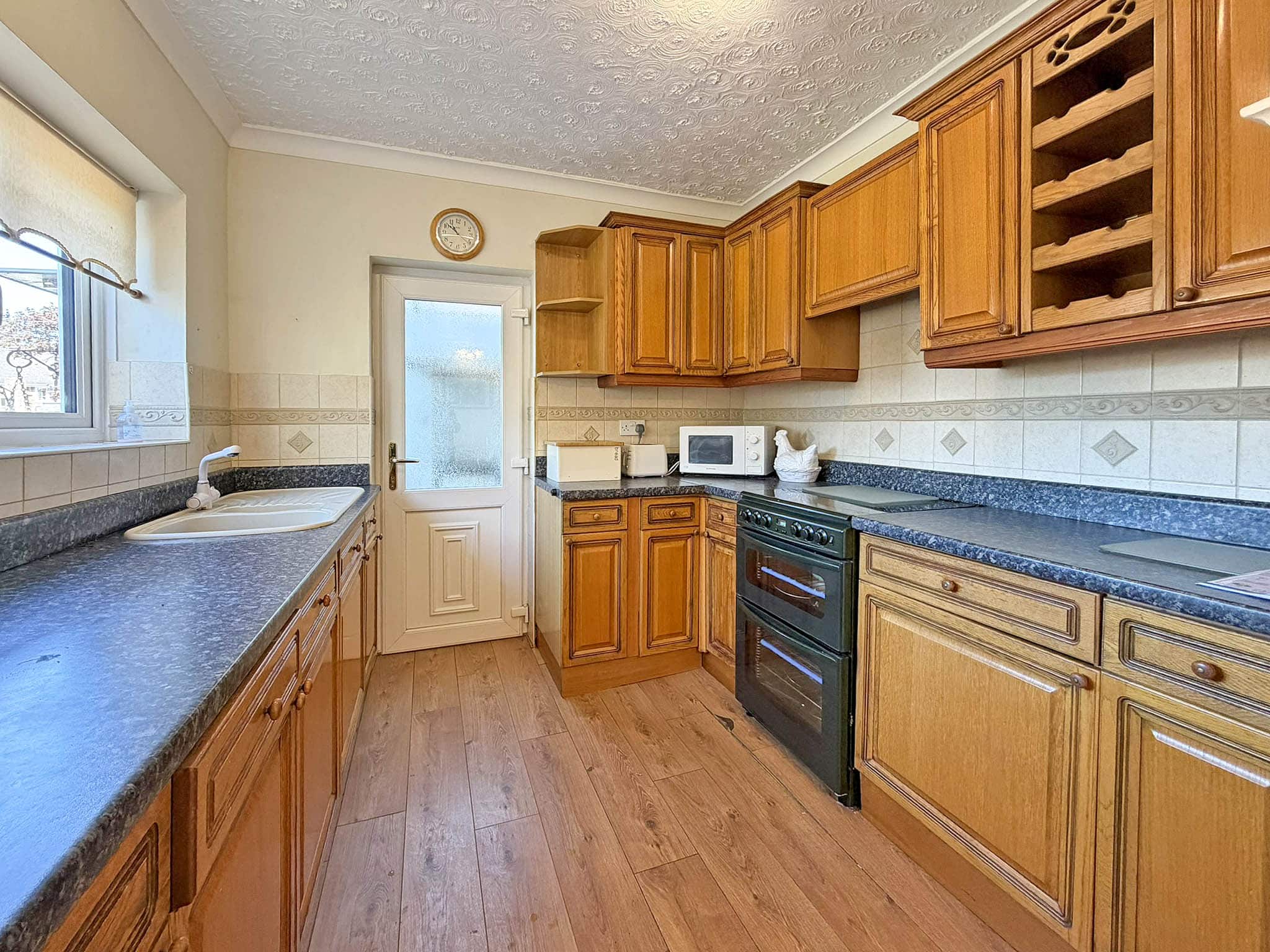 Beckbury Avenue, Warstones, WV4