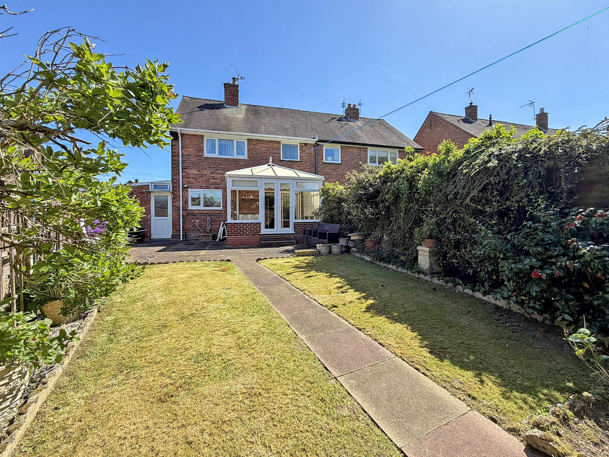 Beckbury Avenue, Warstones, WV4