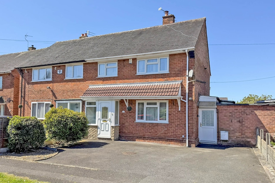 Beckbury Avenue, Warstones, WV4