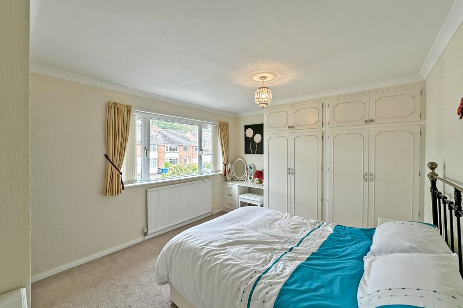 Ounsdale Crescent, Wombourne, WV5