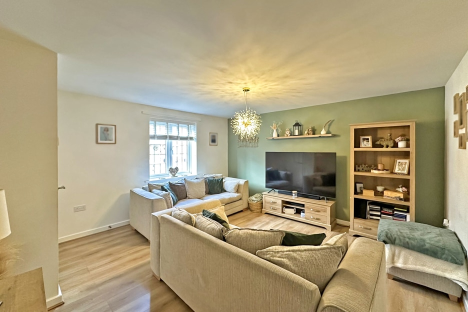 Foxglove Way, Himley, DY3