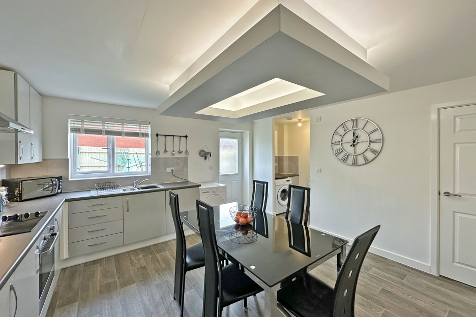 Foxglove Way, Himley, DY3