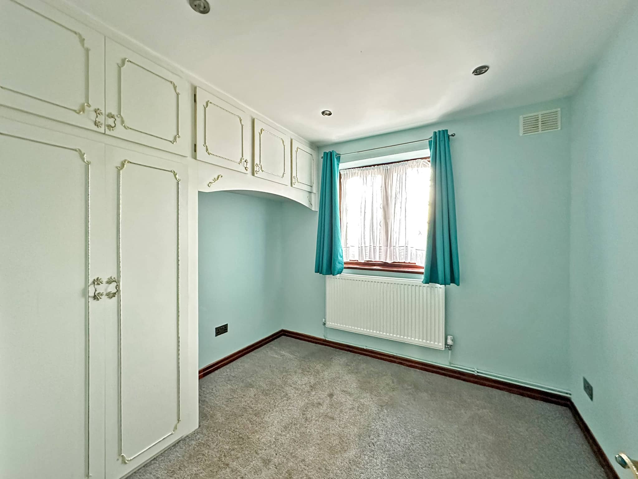 Eastward Glen, Codsall, WV8